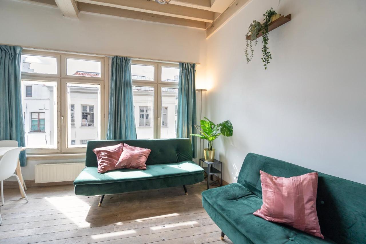 Апартаменты Tempel Triplex & Duplex At Historic Heart Of Антверпен Экстерьер фото