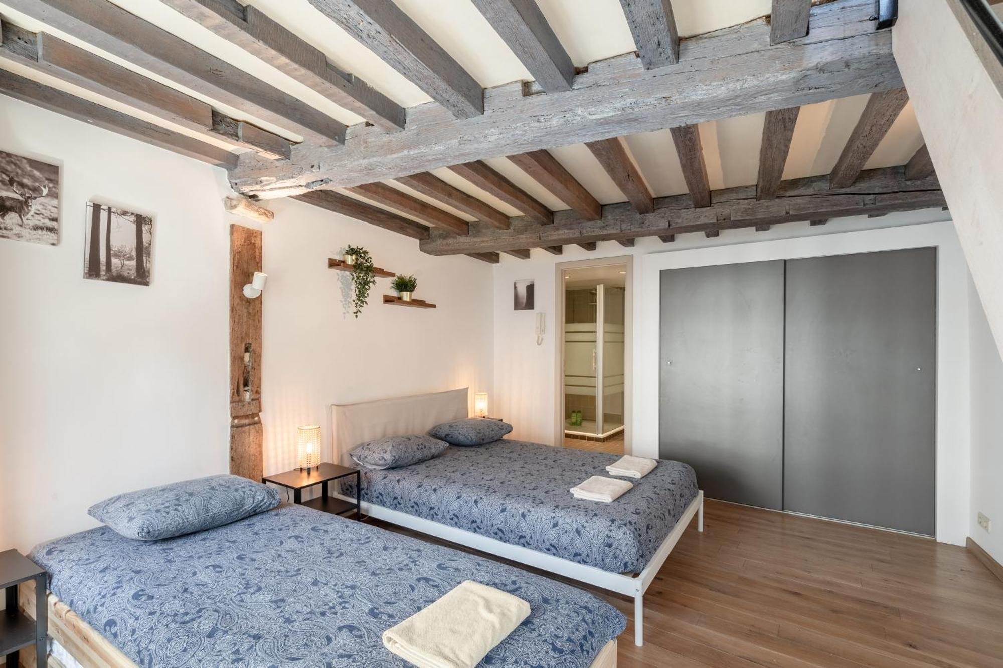 Апартаменты Tempel Triplex & Duplex At Historic Heart Of Антверпен Экстерьер фото