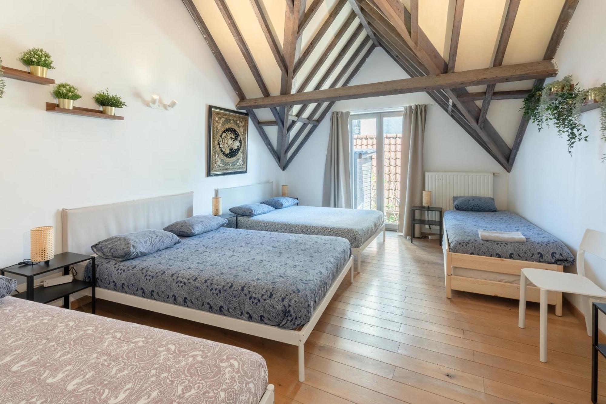 Апартаменты Tempel Triplex & Duplex At Historic Heart Of Антверпен Экстерьер фото
